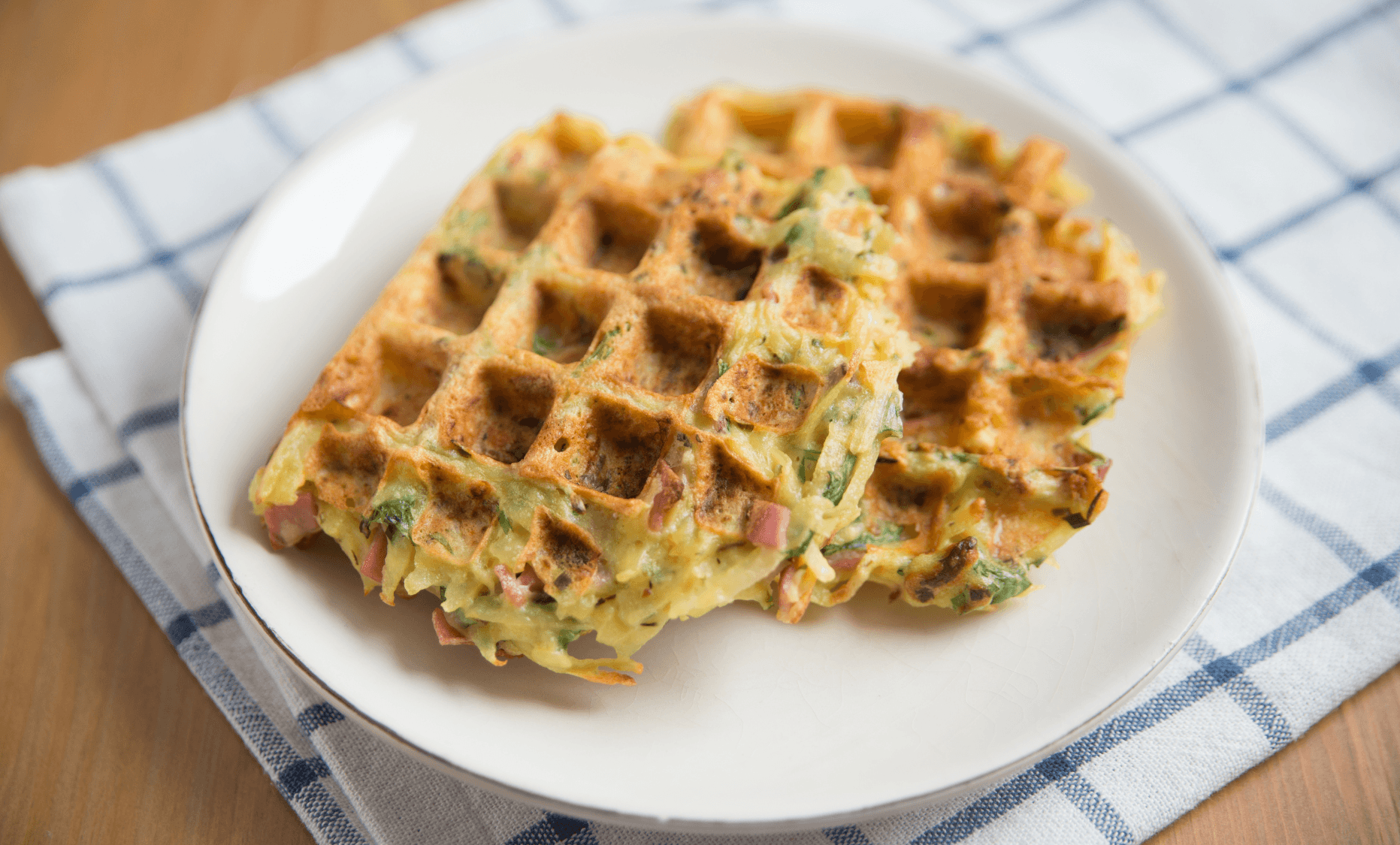 73 Waffles de Papa y Jamón.png