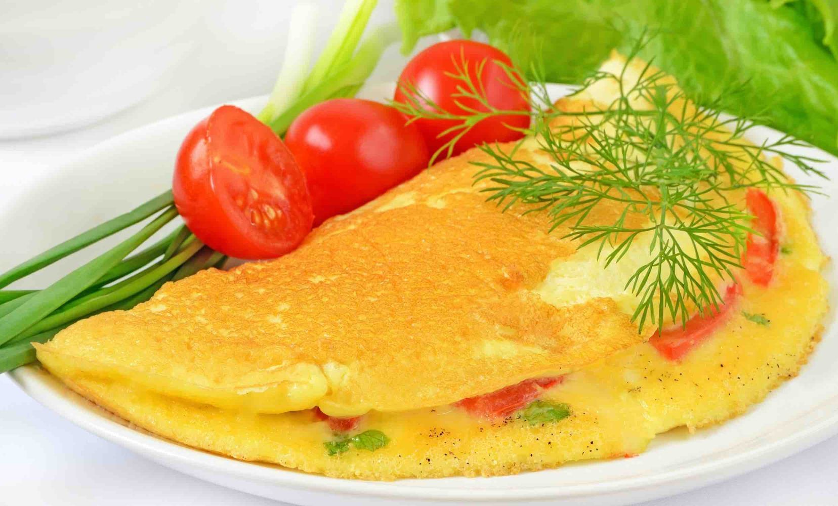 Caprese Omelet.jpg