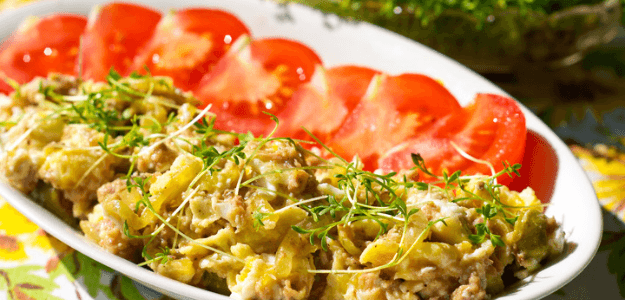 Huevos Revueltos con Atun, Cebolla y Tomate