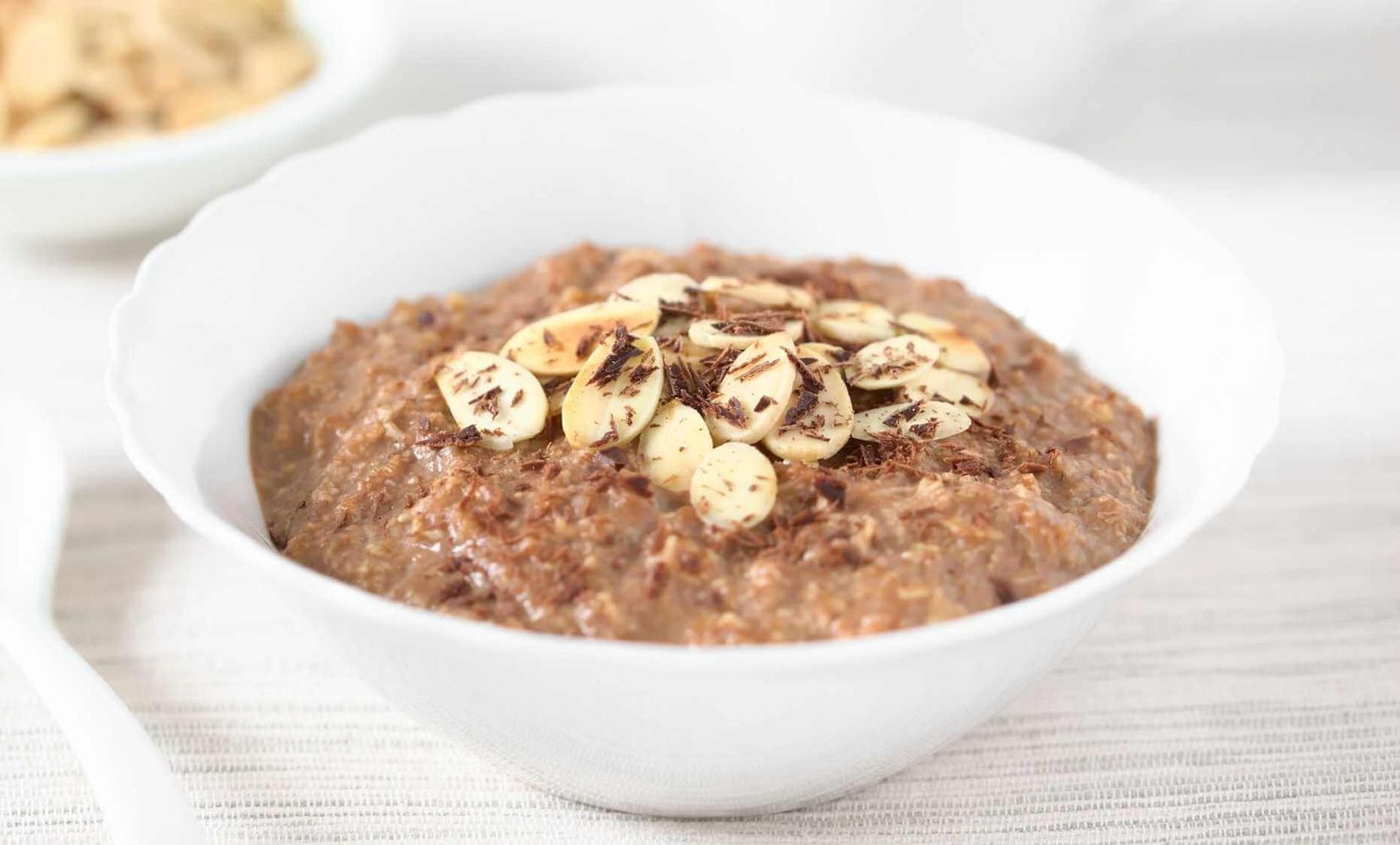 Oatmeal with Egg Whites, Chocolate and Sliced Almonds