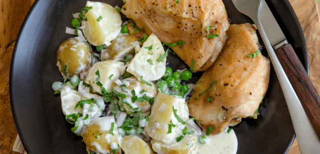 Pollo con Ensalada de Papa en Aliño de Yogurt.png