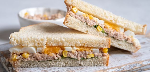 Sandwich de Atun y Huevo - snack proteico