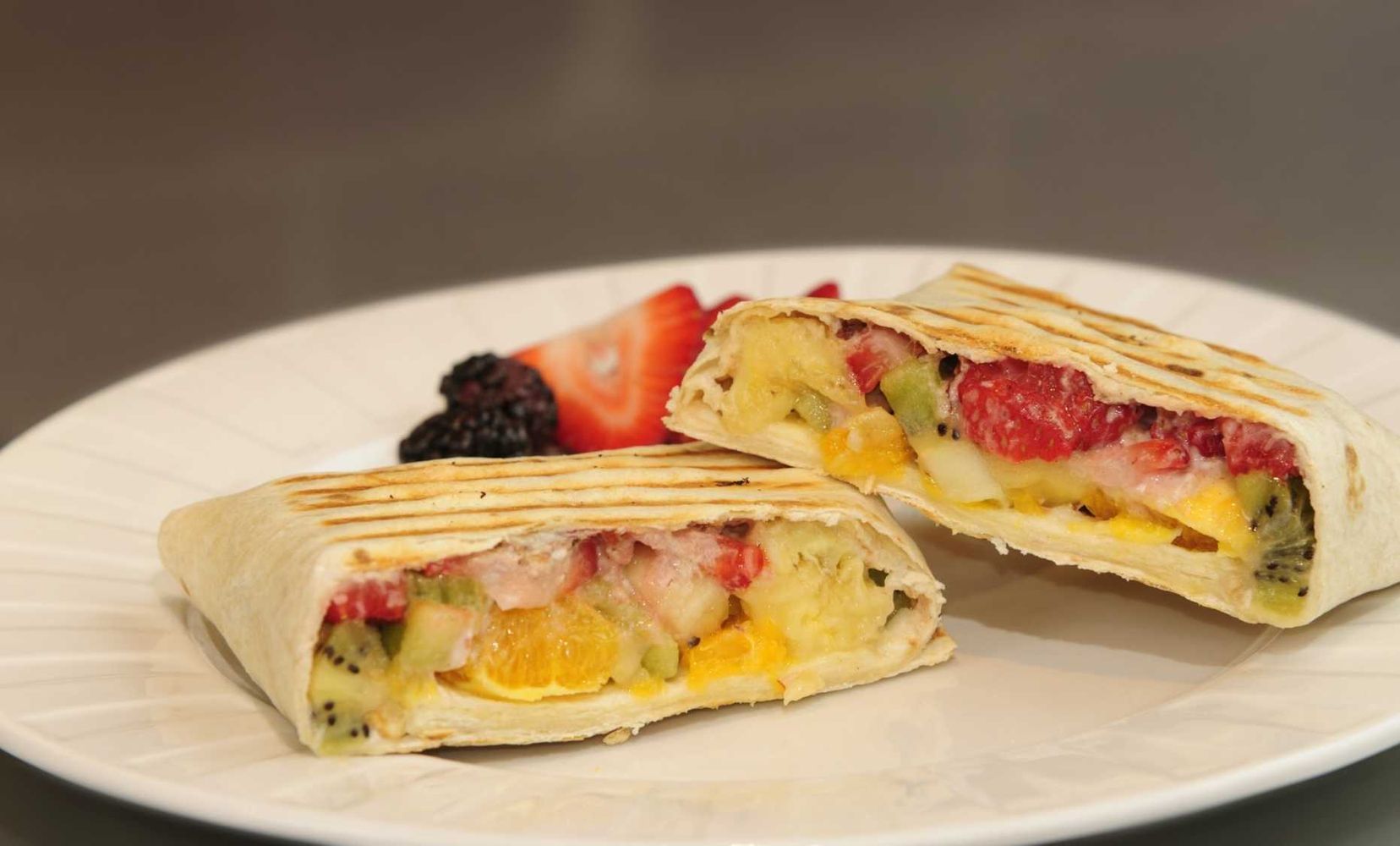 Wrap de Fresa, Mandarina y Kiwi.jpeg
