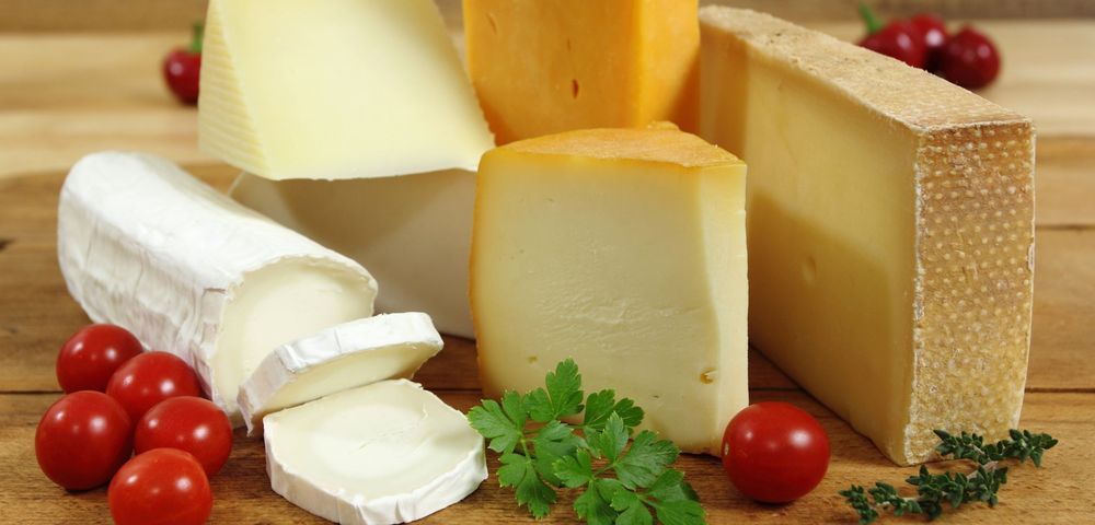 5 Healthy Cheeses and How to Choose the Best for You