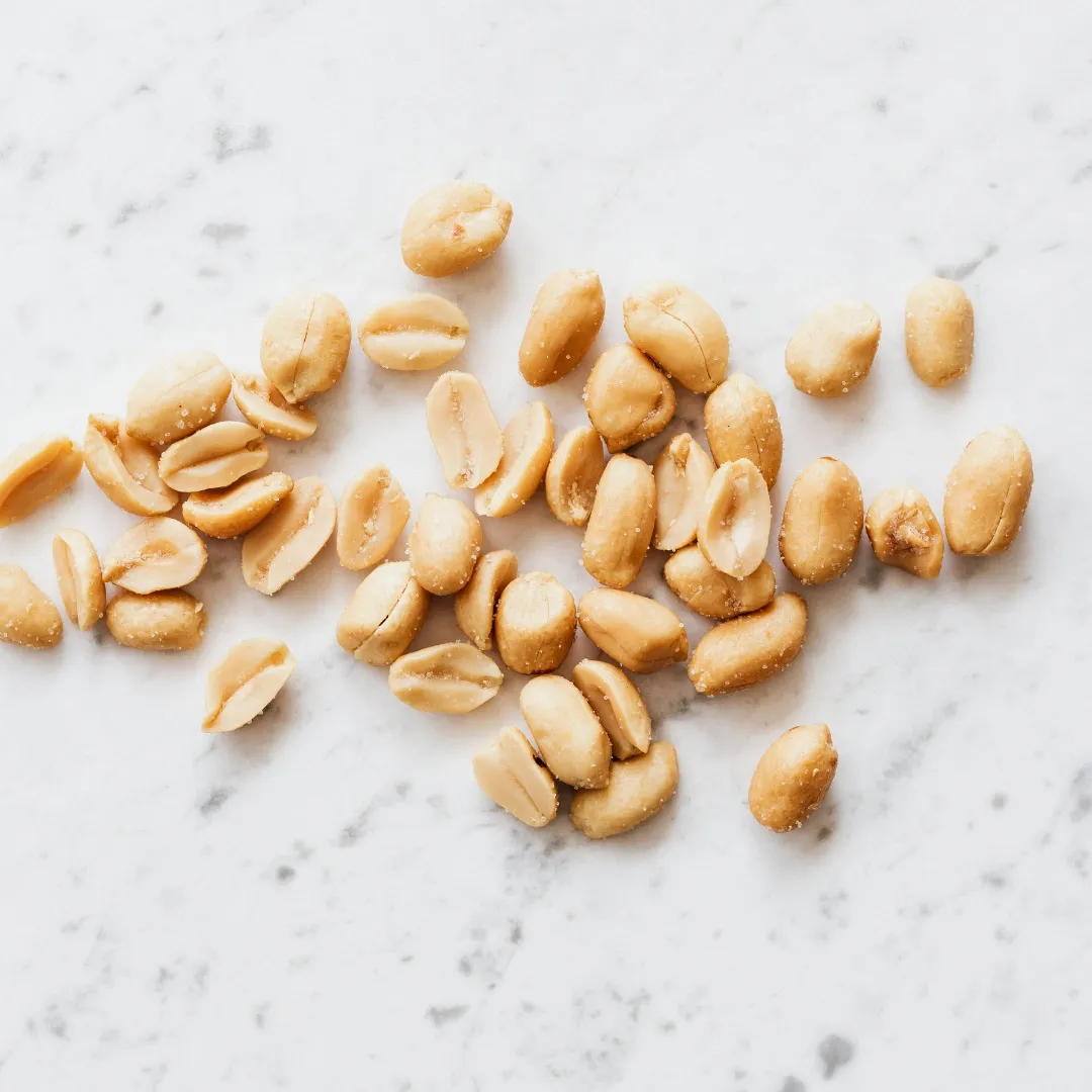 Maní, 25.8 g de proteína por 100 g