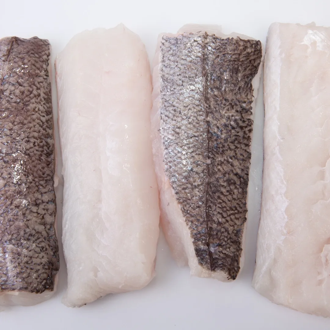 Merluza, 15.9 g de proteína por 100 g