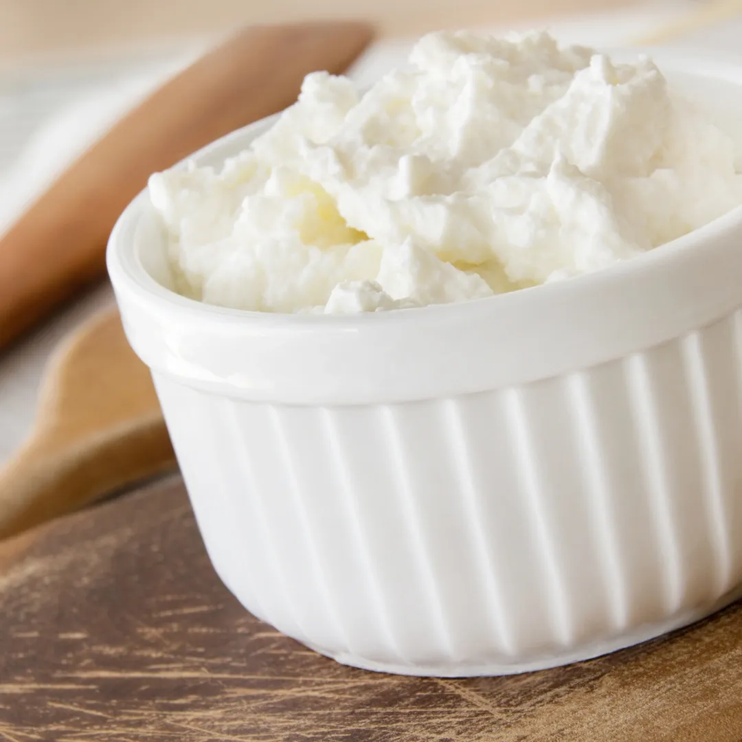 Requesón, 7.8 g de proteína por 100 g