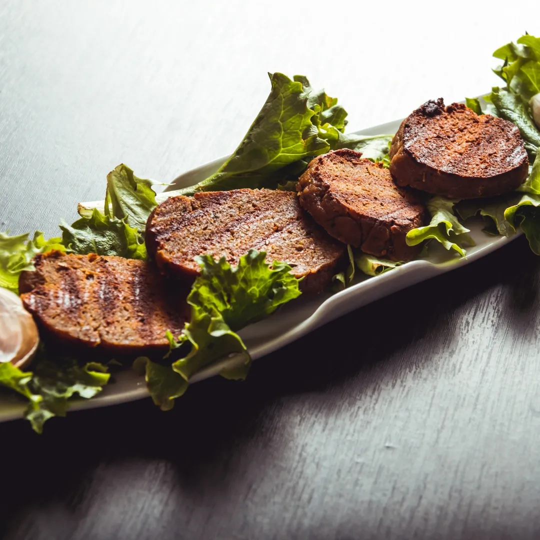 Seitan, 20.1 g de proteína por 100 g.