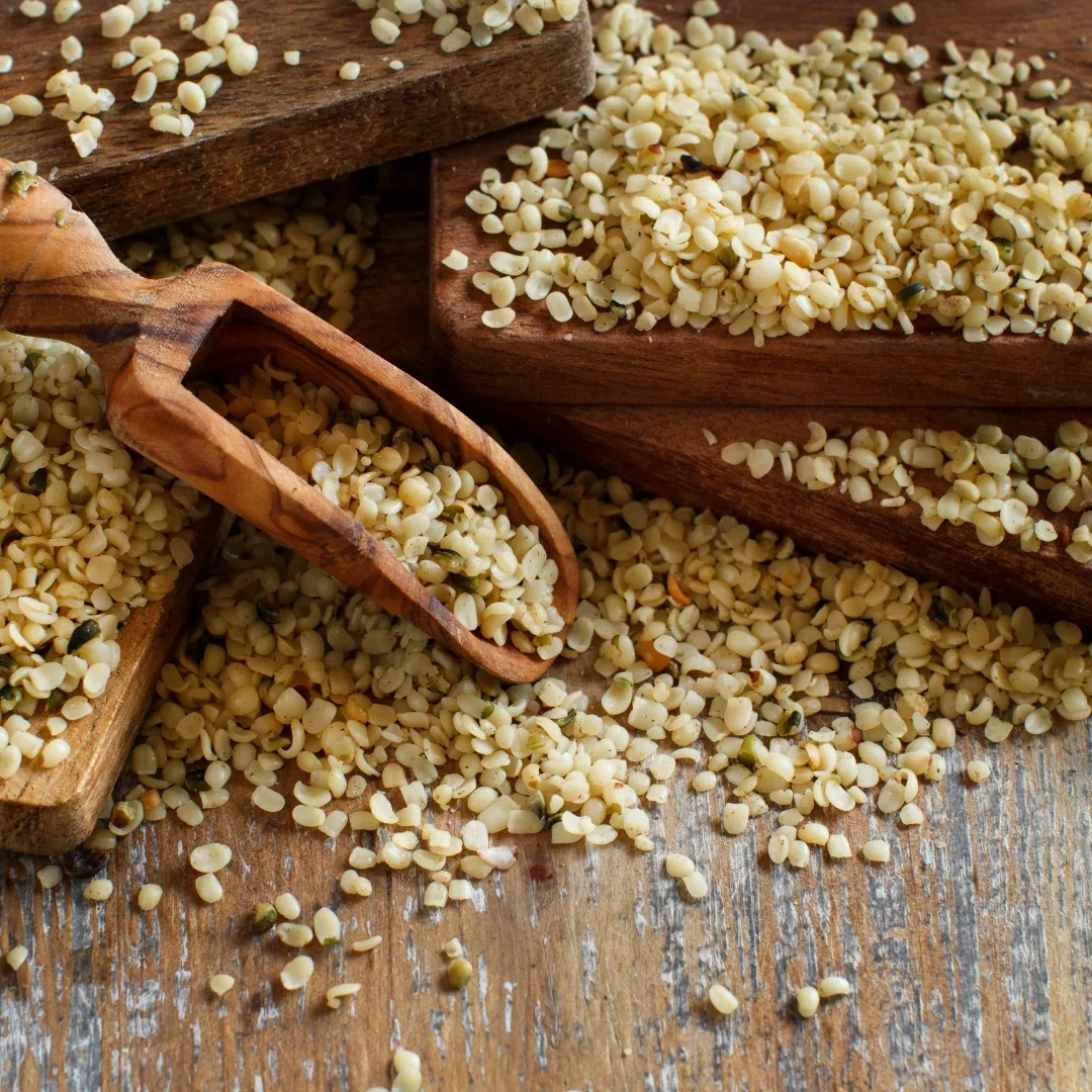 Semillas de hemp con alto contenido de proteínas y grasas saludables.